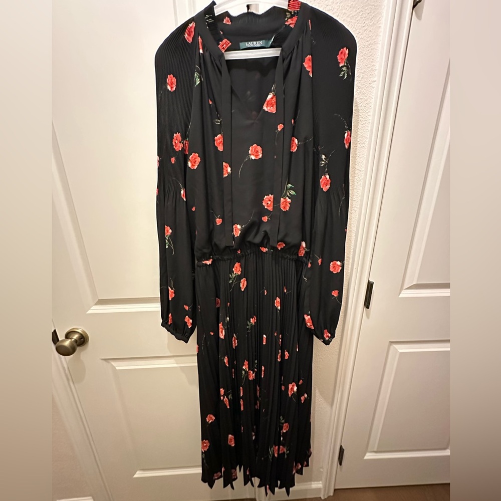 Lauren Ralph Lauren pleated neck tie dress